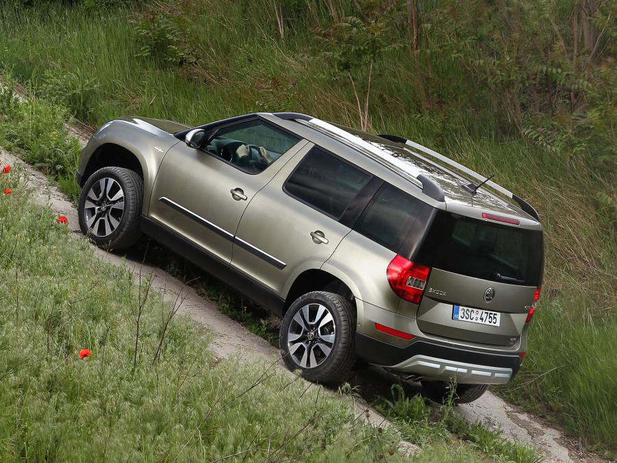  Skoda Yeti OutDoor Laurin & Klement 2013 года  (фото 6 из 17)